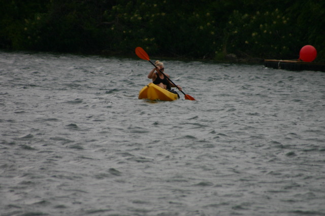 2005/08(August)/PureAustin-Swim-Run/640x480_2005-08-04-PureAustin-swim-11-Suzi-dragged-by-Desiree-lightning.JPG