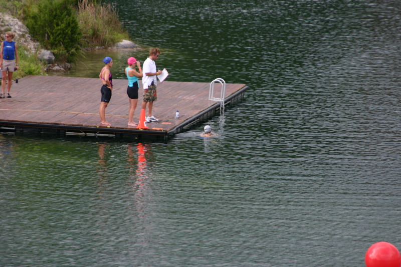 2005/08(August)/PureAustin-Swim-Run/800x600_2005-08-04-PureAustin-swim-08-Suzi-GO.JPG