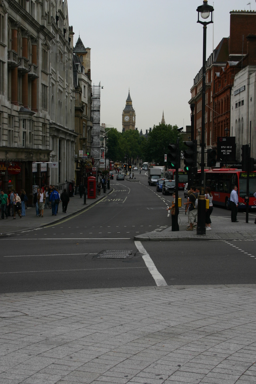 2005-09-06-London-06-Trafalgar-square.JPG