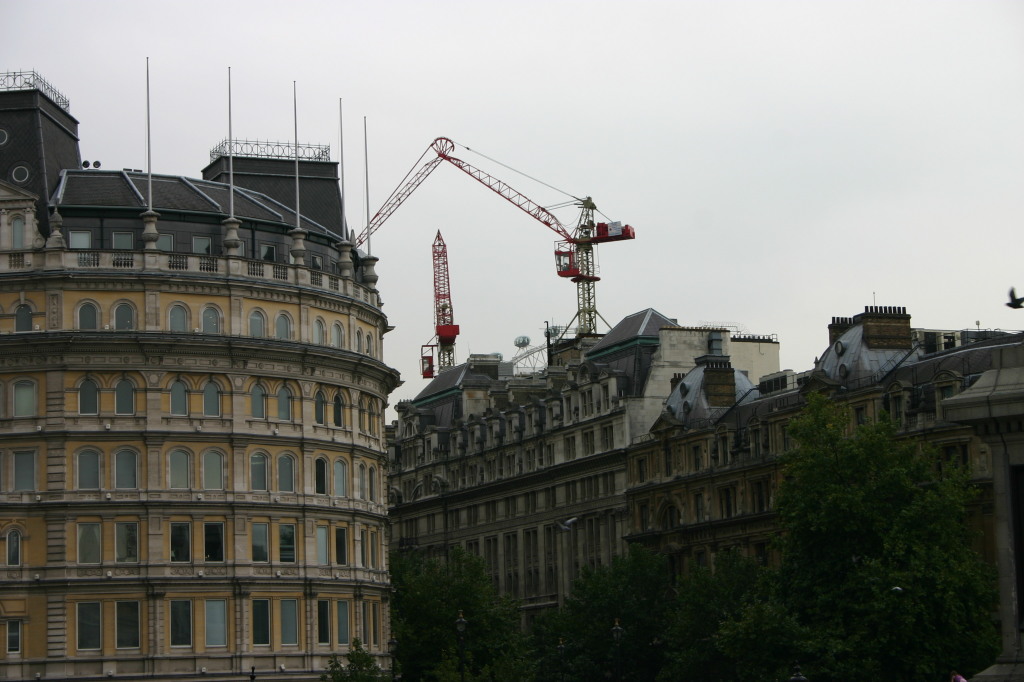 2005-09-06-London-19-Trafalgar-square.JPG