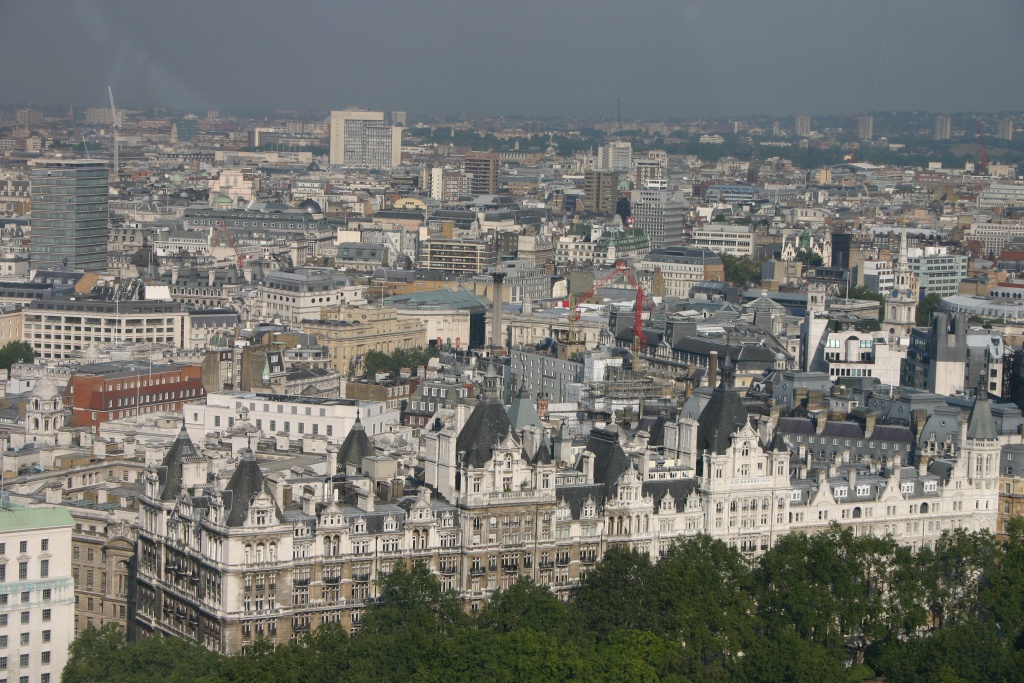2005-09-09-London-66-from-the-Eye-Royal-Horseguards.JPG