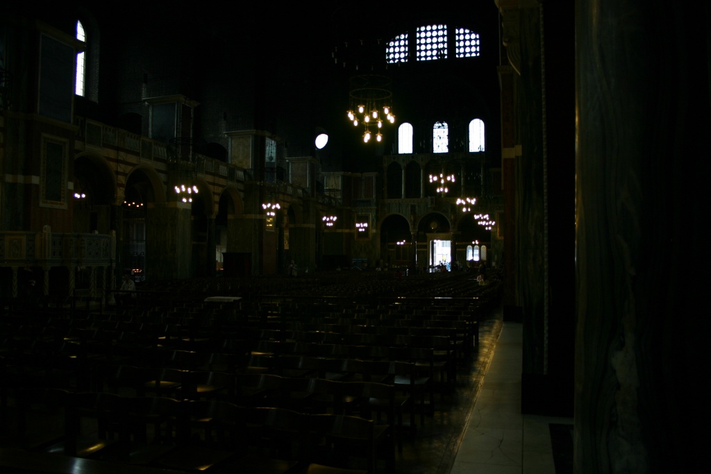 2005-09-10-London-182-Westminster-Cathedral.JPG