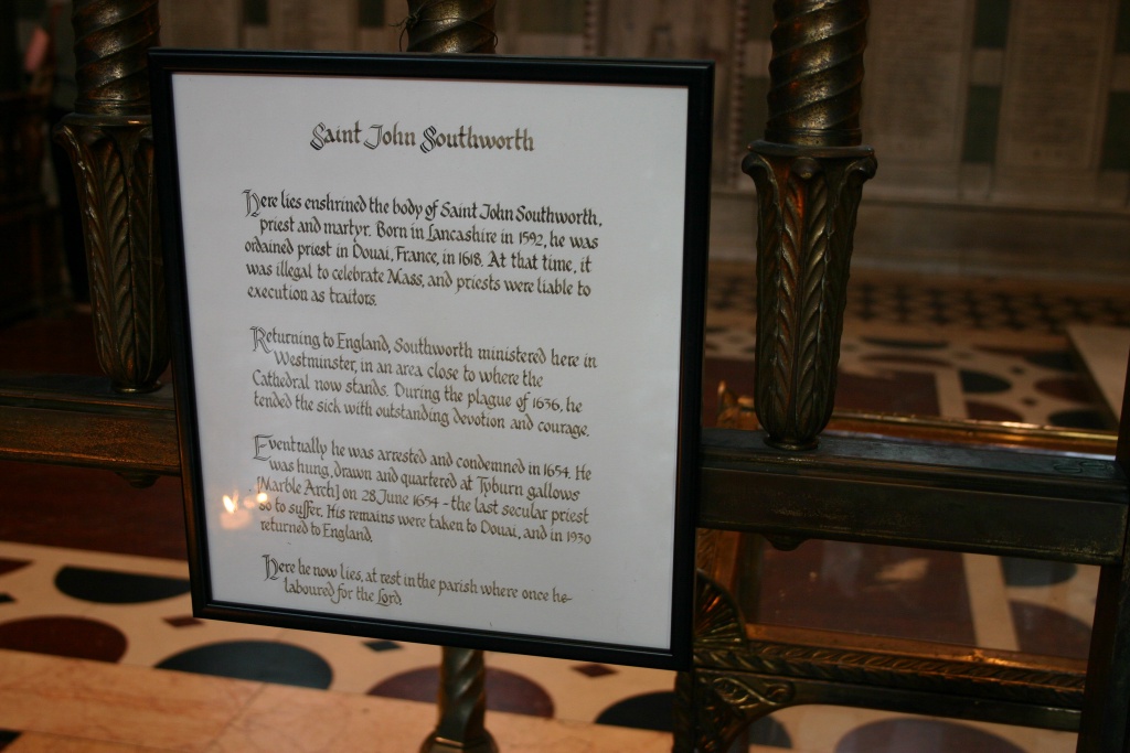 2005-09-10-London-188-Westminster-Cathedral.JPG