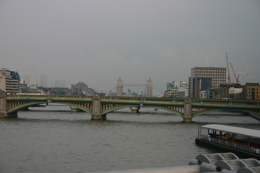 2005/09(September)/London/1024x768_2005-09-10-London-229.JPG