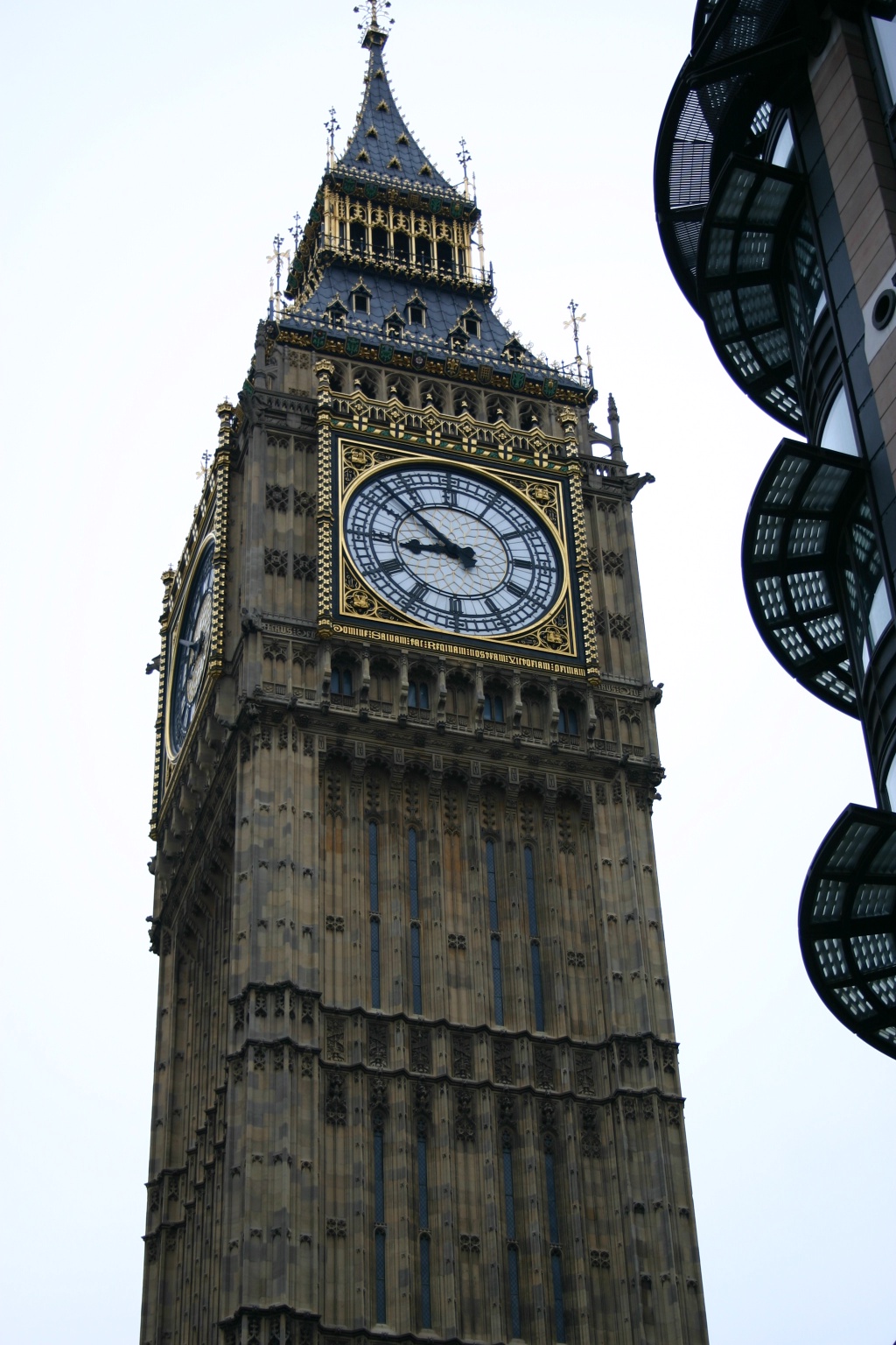 2005/09(September)/London/1024x768_2005-09-11-London-01-Big-Ben.JPG