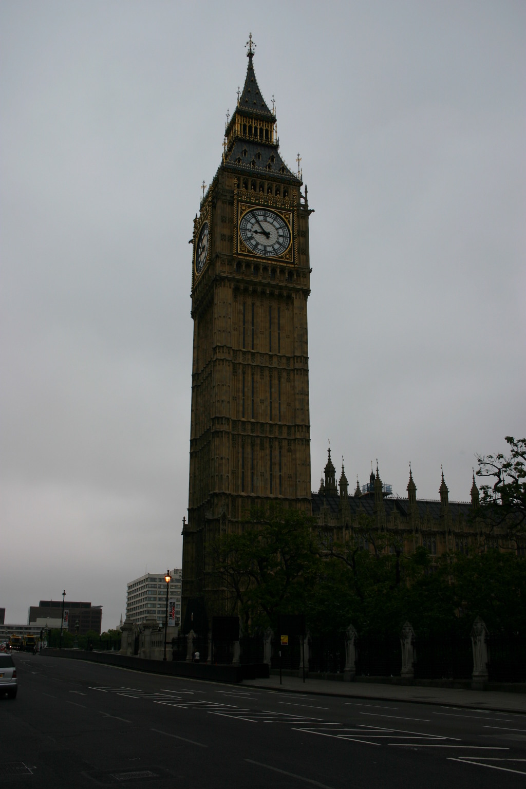 2005/09(September)/London/1024x768_2005-09-11-London-04-Big-Ben.JPG