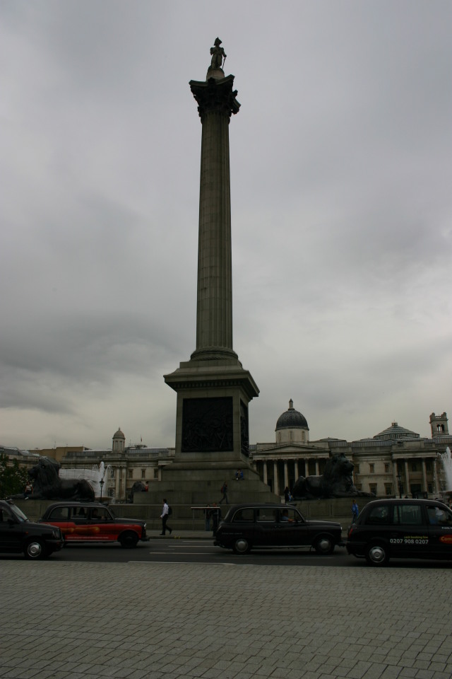 2005-09-06-London-03-Trafalgar-square.JPG