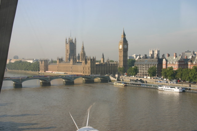 2005-09-09-London-06-from-the-Eye-Big-Ben-Parliment.JPG