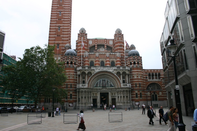 2005-09-10-London-177-Westminster-Cathedral.JPG