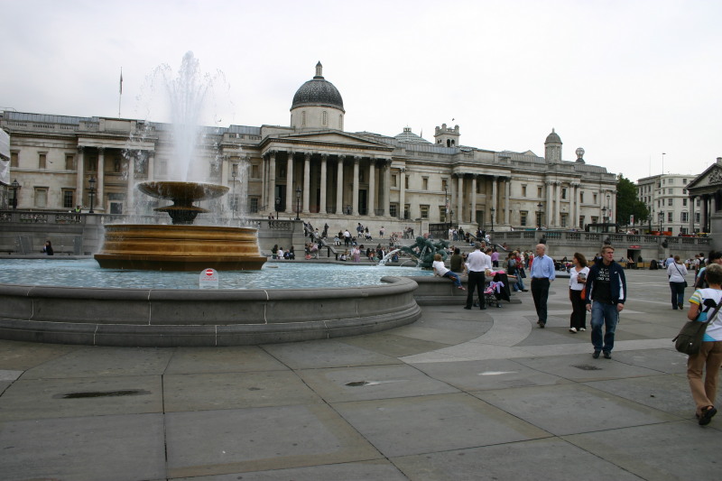 2005-09-06-London-10-Trafalgar-square.JPG