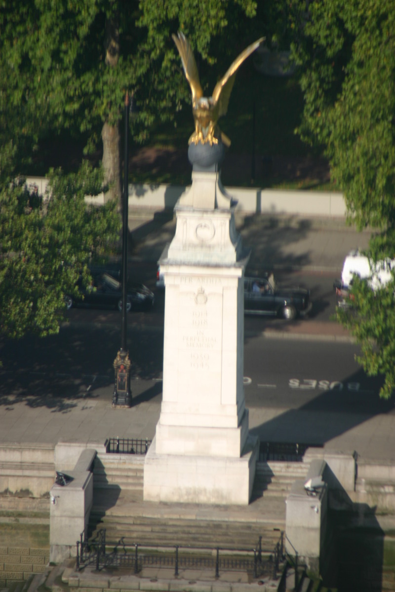 2005-09-09-London-16-from-the-Eye.JPG