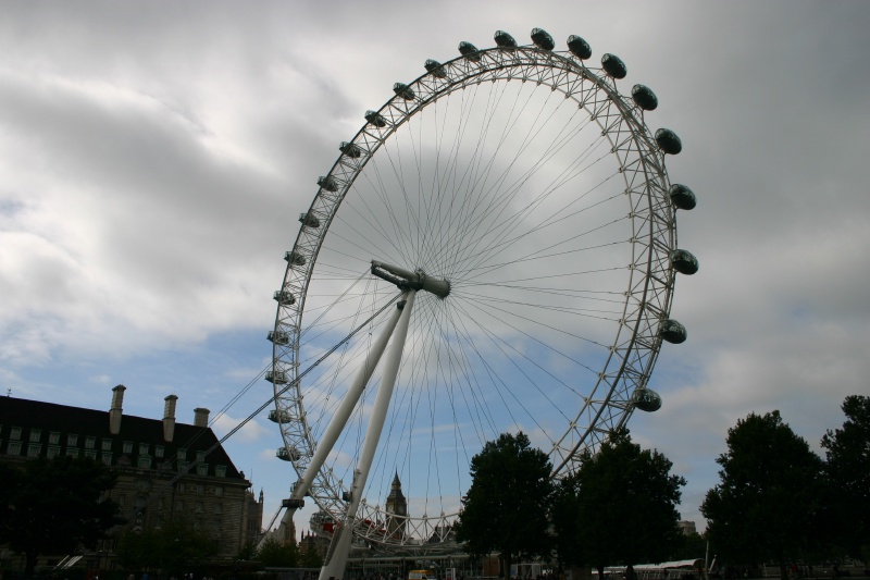 2005-09-14-Z-London-1-eye.JPG.JPG