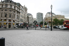 2005-09-06-London-05-Trafalgar-square.JPG