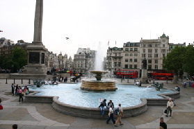 2005-09-06-London-17-Trafalgar-square.JPG