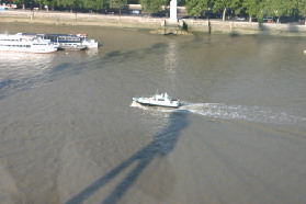 2005-09-09-London-11-from-the-Eye.JPG