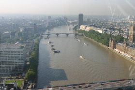 2005-09-09-London-52-from-the-Eye-river-Thames.JPG