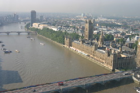2005-09-09-London-55-from-the-Eye-river-Thames.JPG