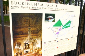 2005-09-10-London-175-Buckinham-Palace.JPG