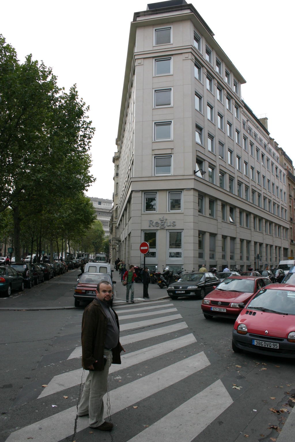 2005/09(September)/Paris/1024x768_2005-09-13-Paris-09.JPG