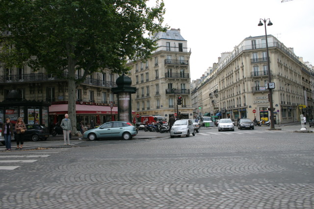 2005/09(September)/Paris/640x480_2005-09-13-Paris-03.JPG