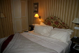 2005-09-13-Paris-26-Marignan-hotel.JPG