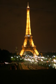 2005-09-13-Paris-32-Eiffel-Tower.JPG