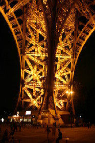 2005-09-13-Paris-39-Eiffel-Tower.JPG