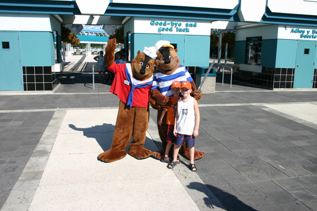 2005-09-18-Seaworld-with-Terhunes-007-Chance-Bryant.JPG