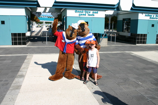 2005-09-18-Seaworld-with-Terhunes-007-Chance-Bryant.JPG