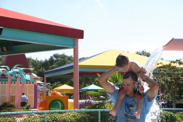 2005-09-18-Seaworld-with-Terhunes-061-Travis-Chance.JPG