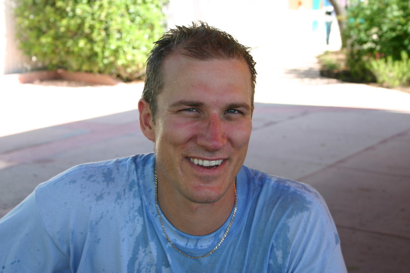 2005/09(September)/SeaWorld/800x600_2005-09-18-Seaworld-with-Terhunes-038-Travis.JPG