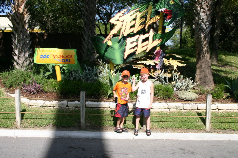 2005-09-18-Seaworld-with-Terhunes-123-Chance-Bryant.JPG