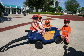2005-09-18-Seaworld-with-Terhunes-012-Chance-Bryant-Bryce-Dax.JPG