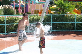 2005-09-18-Seaworld-with-Terhunes-048.JPG