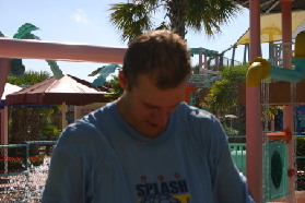 2005-09-18-Seaworld-with-Terhunes-070-Travis.JPG