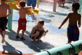 2005-09-18-Seaworld-with-Terhunes-080-Bryant-Chance.JPG