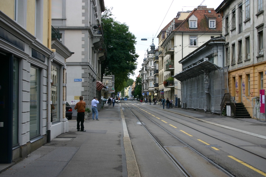 2005/09(September)/Zurich/1024x768_2005-09-12-Zurich-33.JPG