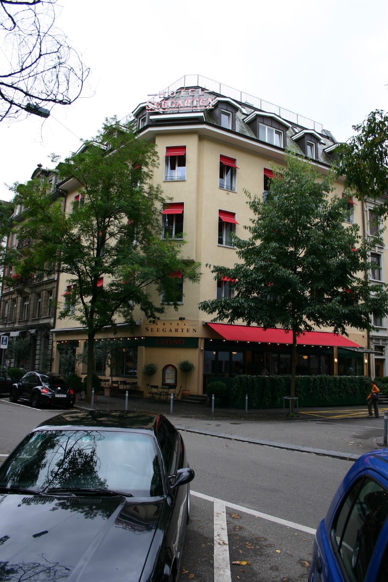 2005-09-12-Zurich-30-Sea-Garten-hotel.JPG