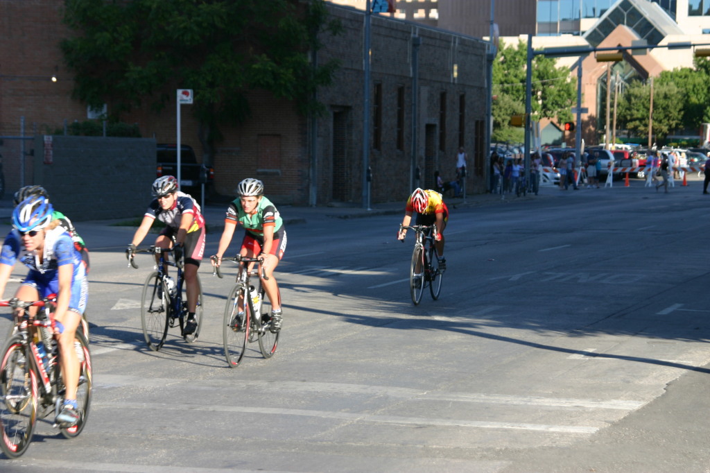 2005/10(October)/Amli-Criterion/1024x768_2005-10-22-Amli-Crit-29.JPG