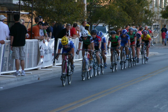 2005/10(October)/Amli-Criterion/640x480_2005-10-22-Amli-Crit-14.JPG
