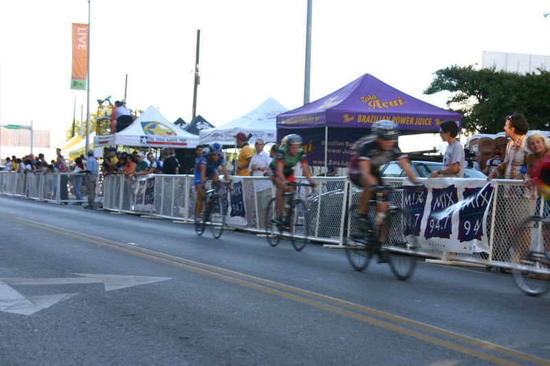 2005/10(October)/Amli-Criterion/800x600_2005-10-22-Amli-Crit-07.JPG