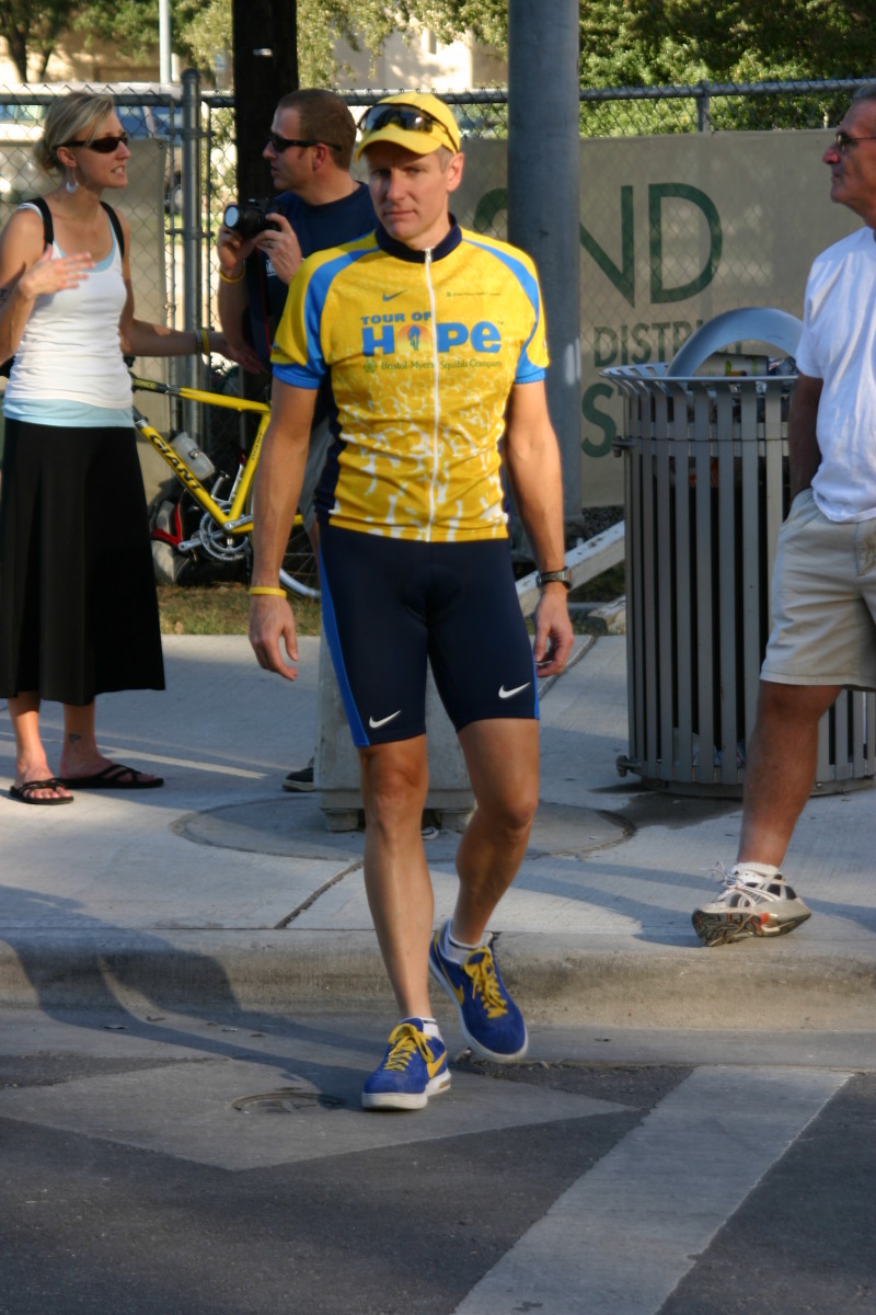 2005/10(October)/Amli-Criterion/800x600_2005-10-22-Amli-Crit-21-Duke.JPG