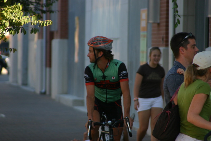 2005/10(October)/Amli-Criterion/800x600_2005-10-22-Amli-Crit-25.JPG