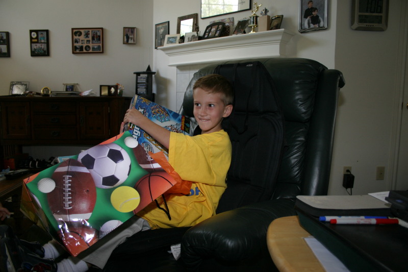 2005/10(October)/Chance-6th-Bday/800x600_2005-10-02-Chance-6th-Bday-04.JPG