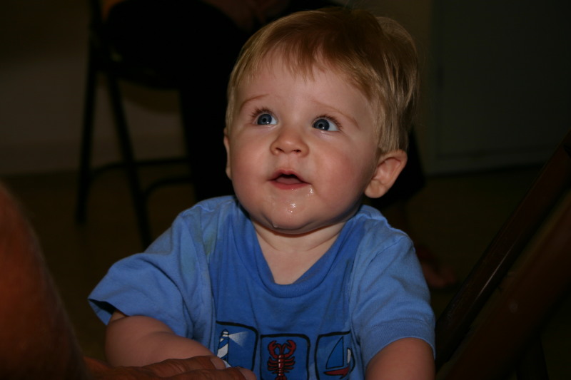 2005/10(October)/Chance-6th-Bday/800x600_2005-10-02-Chance-6th-Bday-12-Ian.JPG