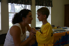 2005-10-02-Chance-6th-Bday-45-Magician.JPG