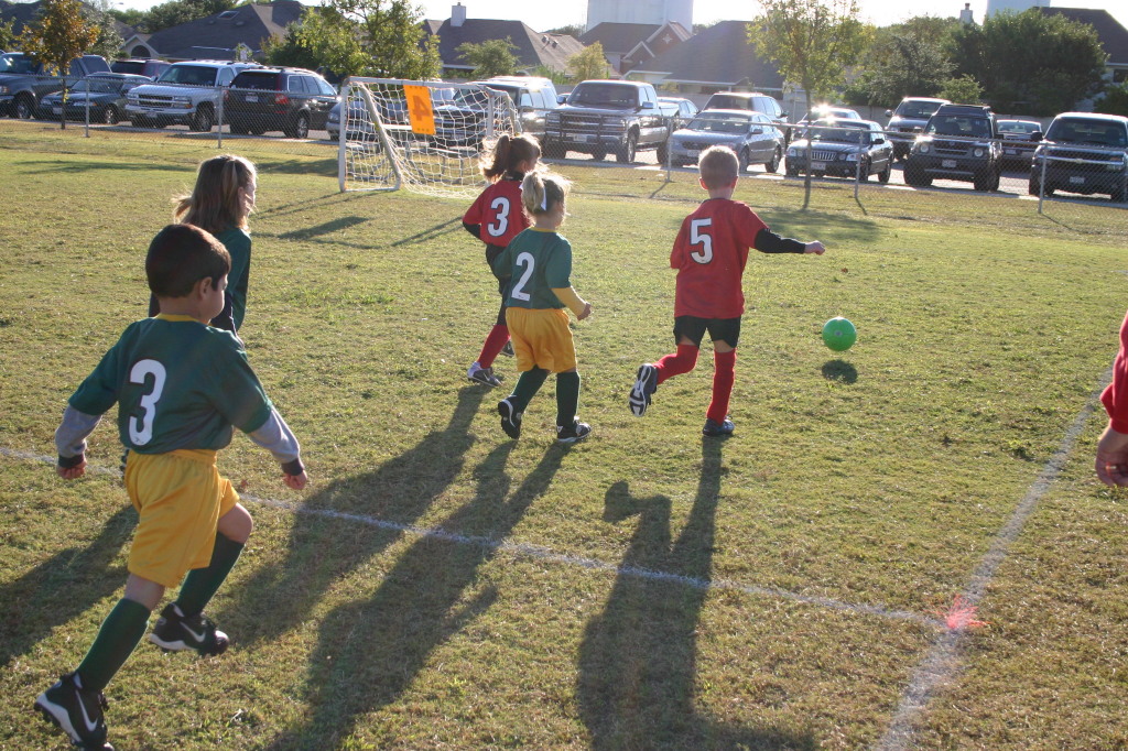 2005/10(October)/Chance-Soccer/1024x768_2005-10-08-Soccer-03-Chance.JPG