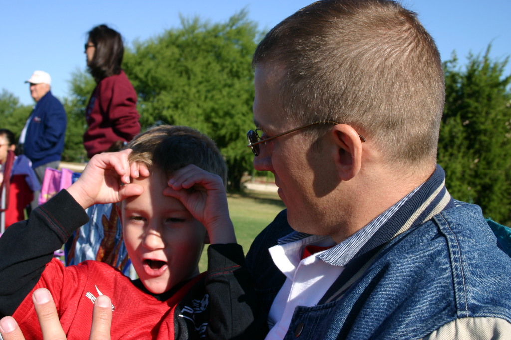 2005/10(October)/Chance-Soccer/1024x768_2005-10-08-Soccer-08-Chance-Travis.JPG