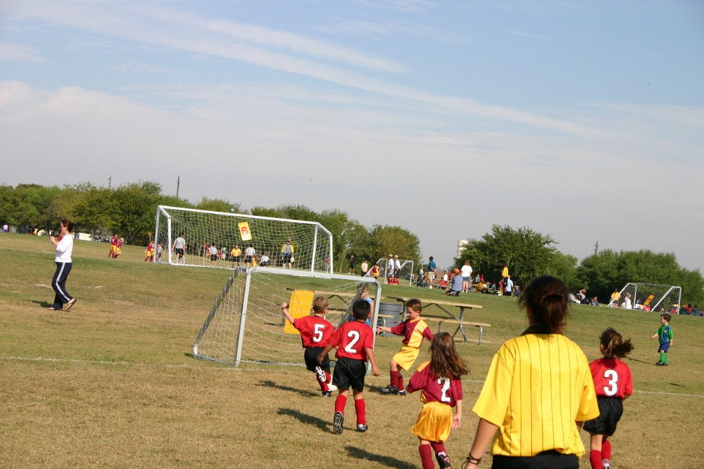 2005/10(October)/Chance-Soccer/1024x768_2005-10-15-Soccer-13-Chance.JPG