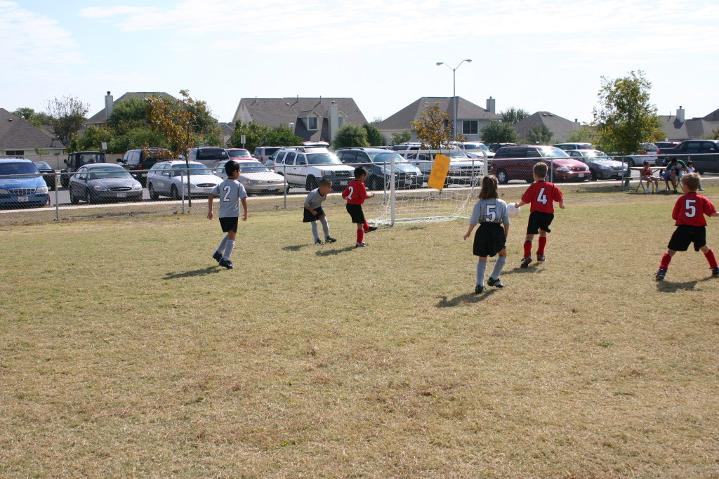 2005/10(October)/Chance-Soccer/1024x768_2005-10-29-Soccer-11-Chance.JPG